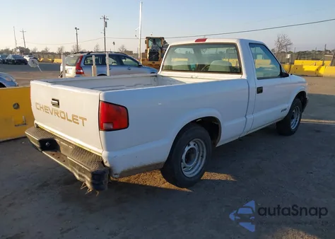 1995 Chevrolet S Truck S10 z USA, uszkodzony, nr VIN 1GCCS1449S8203693